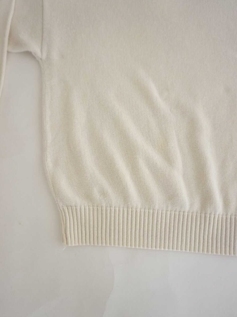 Vintage Classics Cream Solid Knit Minimal Ribbed Hem Crew Neck Sweater Cotton M - Picture 6 of 10